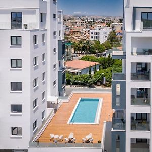 Larvella Estia Luxury Suites